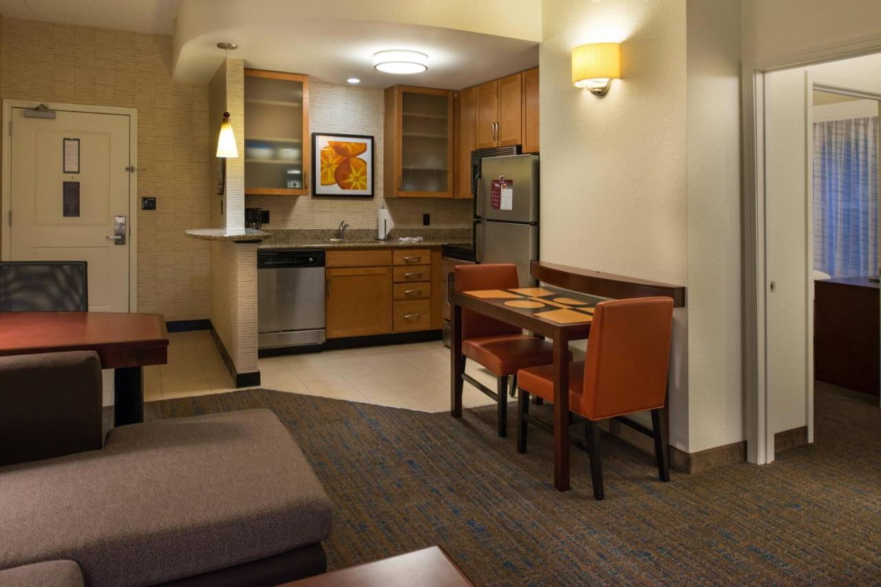 I-75 Hotel